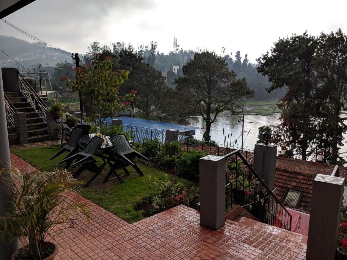 Reflections Guest House Ooty Kültér fotó